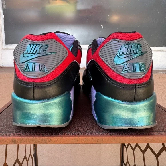 Nike Air Max 90: Bettas - Picture 5 of 9